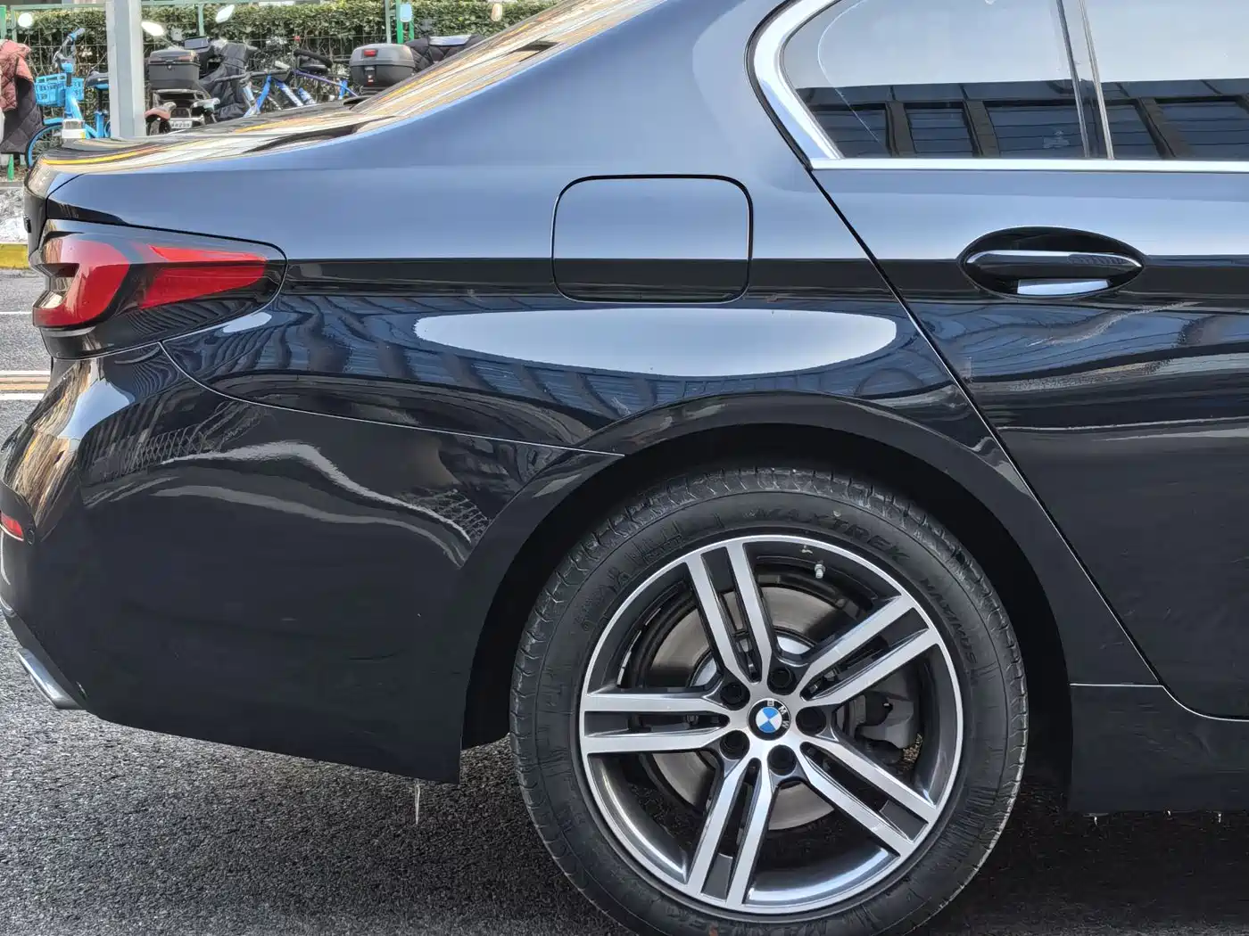 BMW 5 Series 2021 530Li Leading Luxury Package фото 8