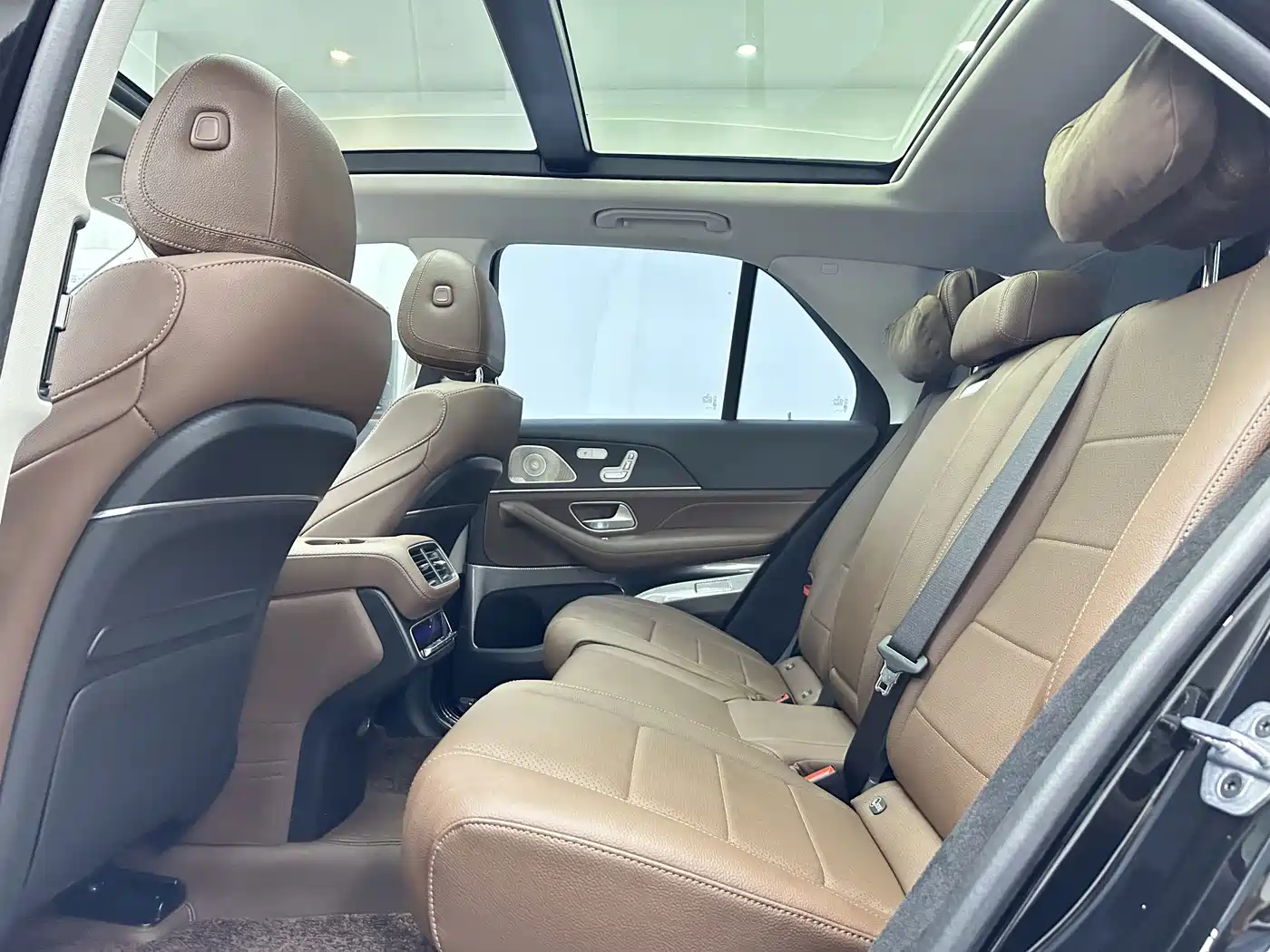 Mercedes-Benz GLE, миниатюра 11
