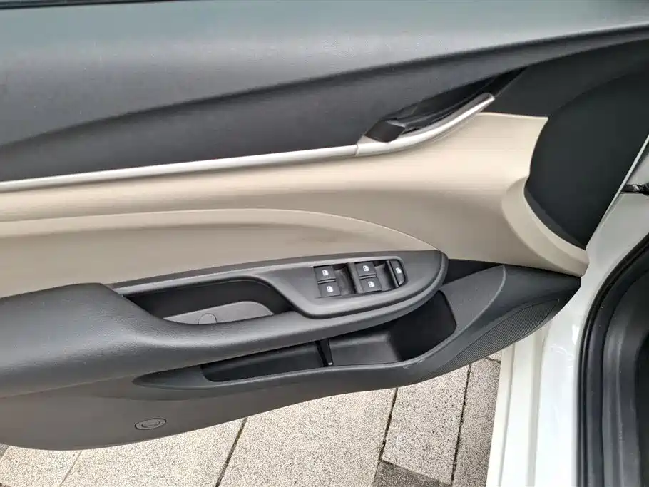 Buick Excelle 2017 15N Automatic Elite фото 7