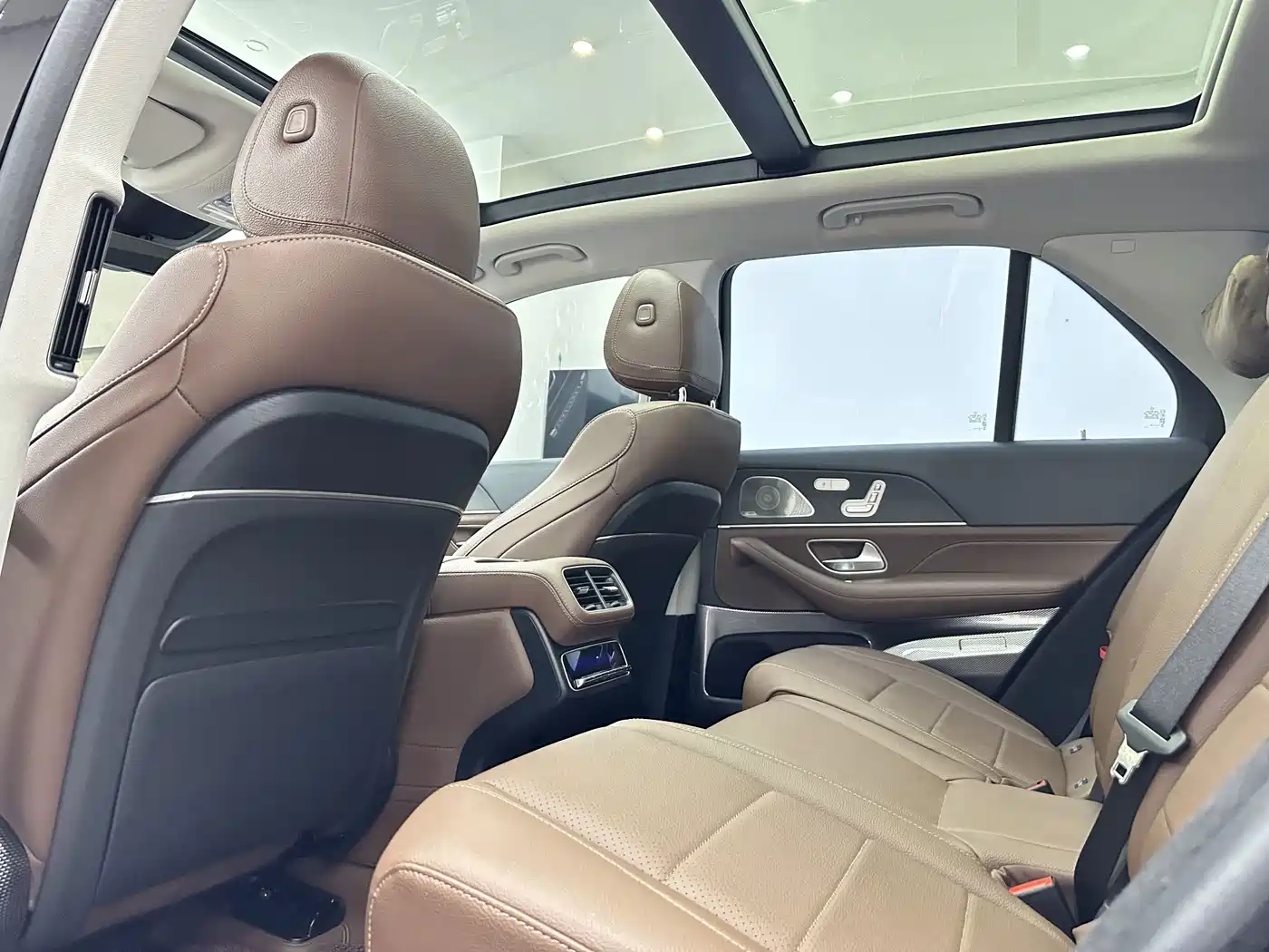 Mercedes-Benz GLE, миниатюра 15