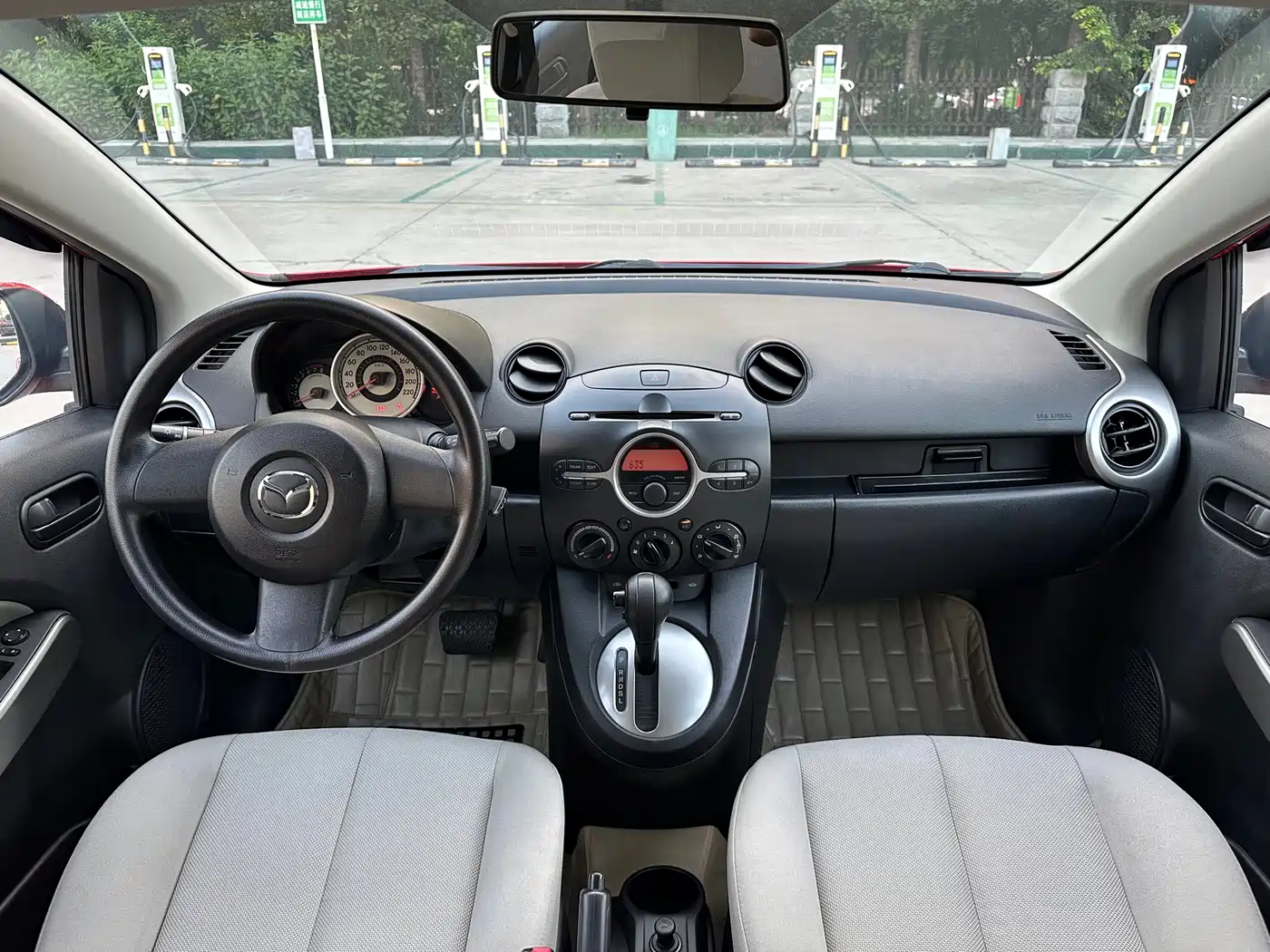 Mazda 2 2012 2011 XuanDong 1.3L Automatic Standard
