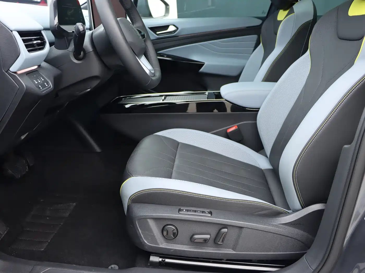 Volkswagen ID.4 X 2025 2025 Smart Edition Outstanding