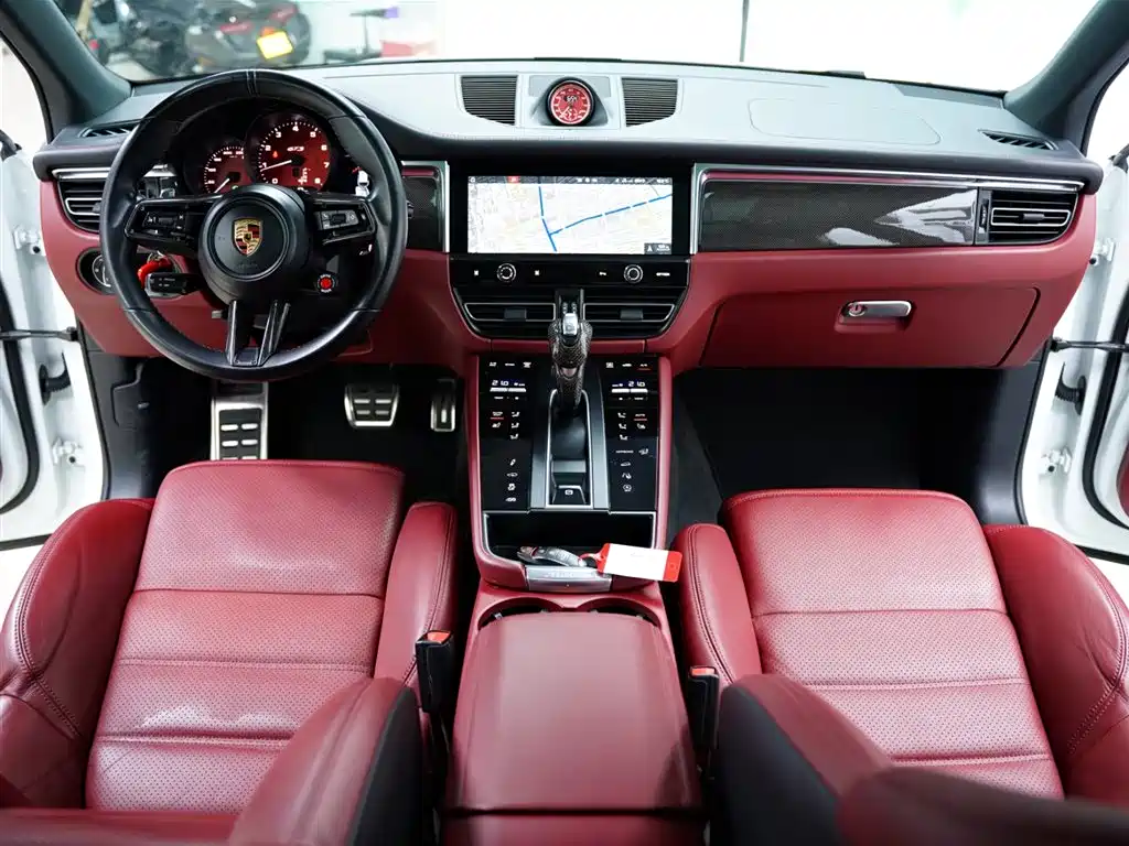 Porsche Macan 2023 Macan GTS 2.9T фото 50