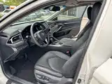 Фото 9 - Toyota Camry