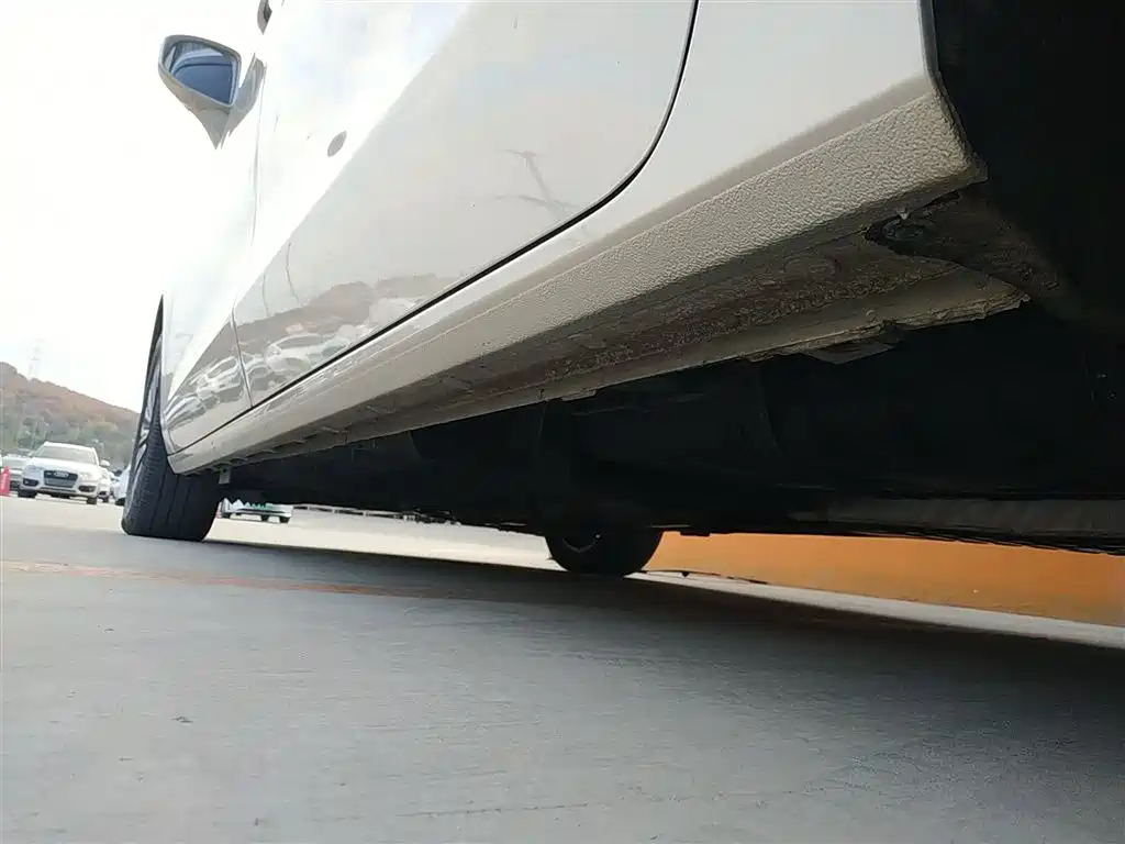 Buick GL8 2021 ES Landlord 653T Luxury фото 19