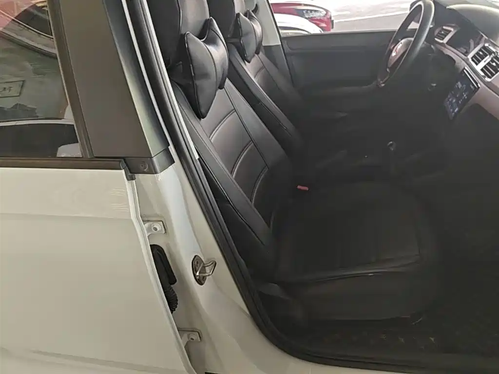 Volkswagen Santana 2021 1.5L Manual Trend Edition фото 25