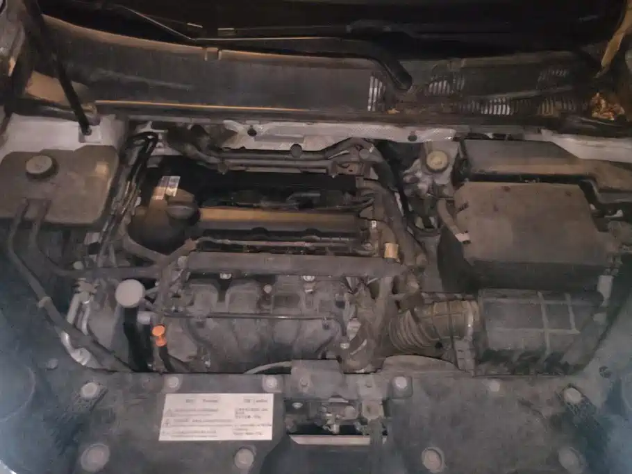 Qoros 3 2016 2016 Sedan 1.6L Manual Zhixiang