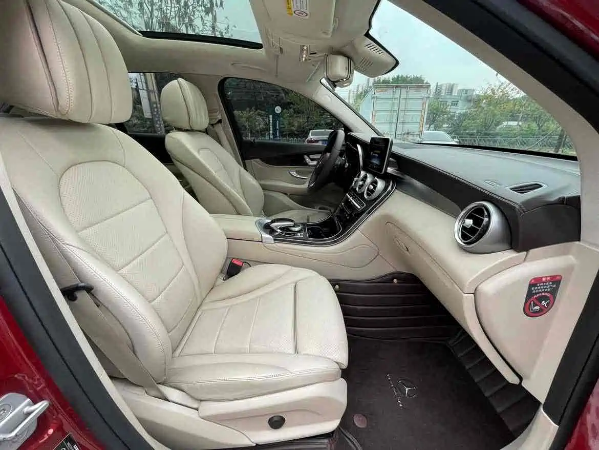 Mercedes-Benz GLC 2016 GLC 260 4MATIC Luxury фото 11