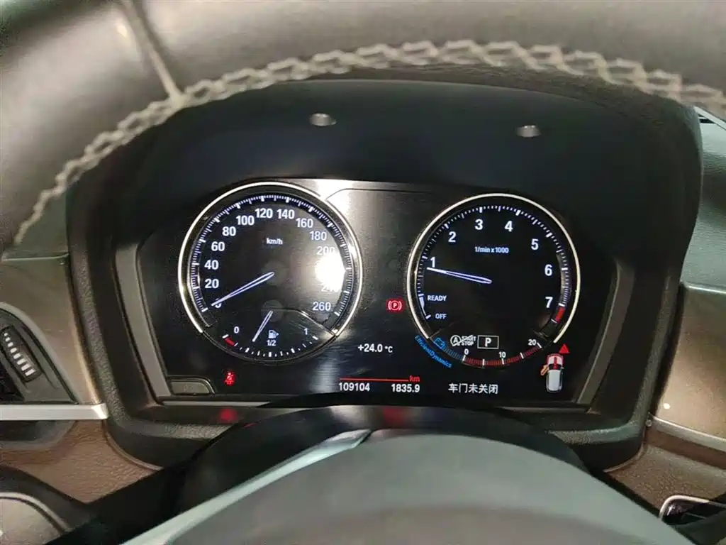 BMW X1 2019 xDrive20Li Premium Model фото 12