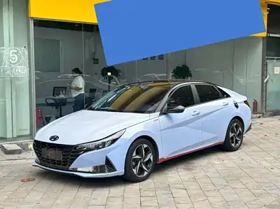 Hyundai Elantra