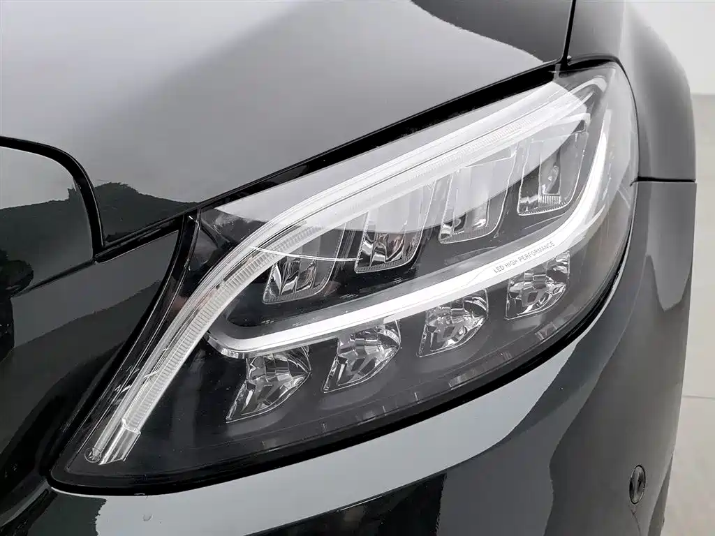 Mercedes-Benz C-Class 2021 C 260 L Sport Starry Exclusive Edition фото 7