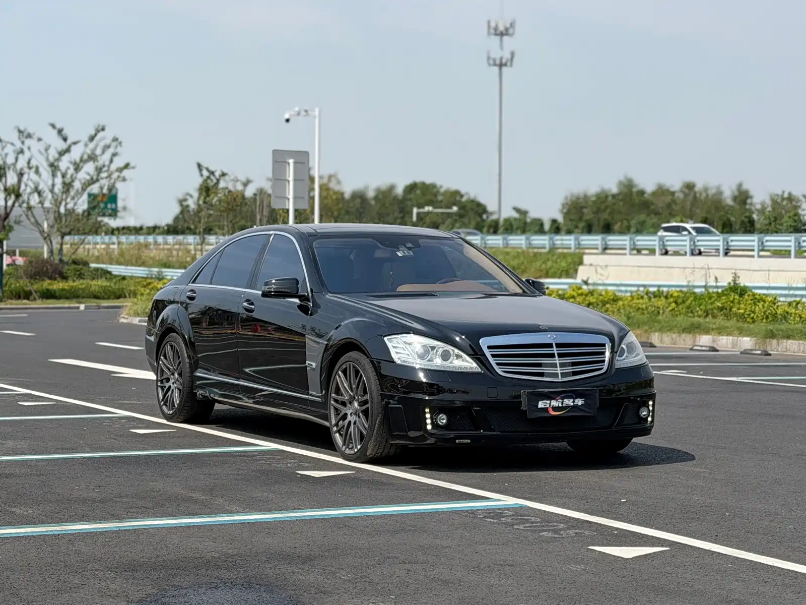 Фото 3 - Brabus S-Class