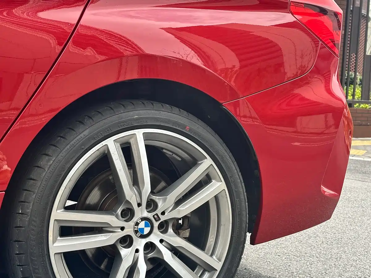 BMW 1 Series 2020 Model 125i Leading M Sport Package фото 8