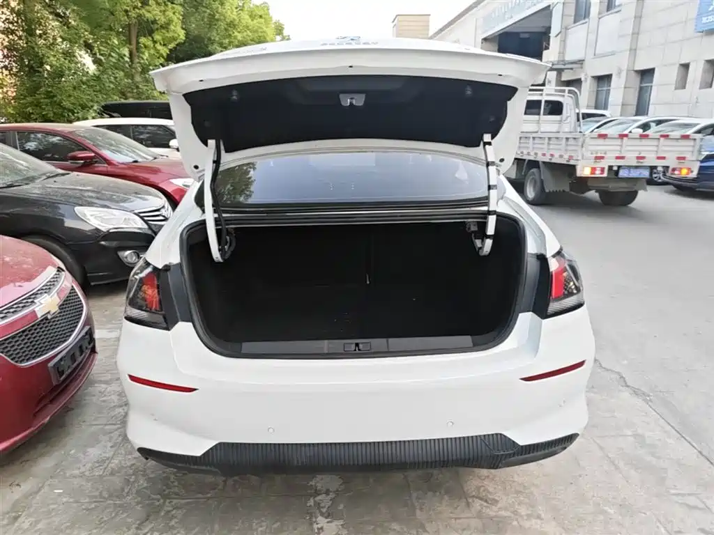 Peugeot 408 2019 350THP Automatic Luxury Edition China V фото 19