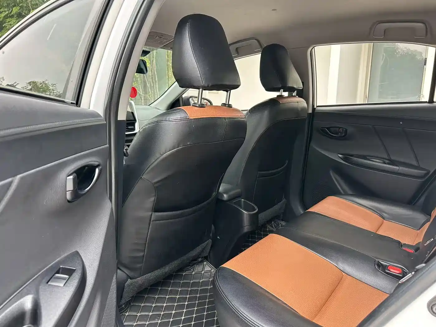Toyota YARiS L Zhi Xiang 2019 1.5E CVT Charming China VI фото 5