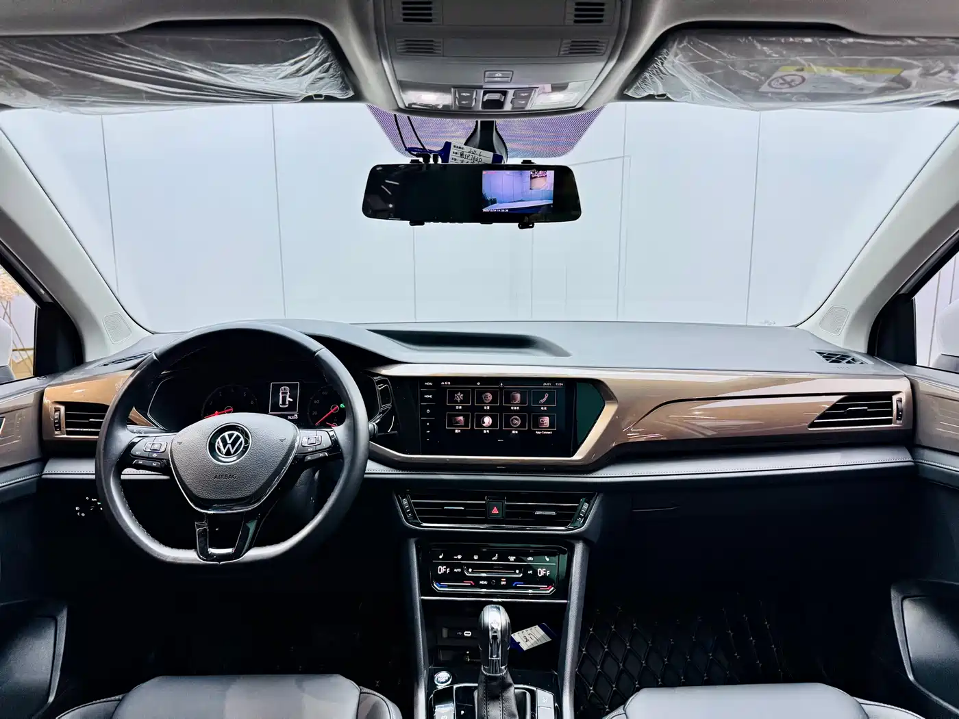 Volkswagen Tharu 2021 280TSI 2WD Luxury Plus фото 19