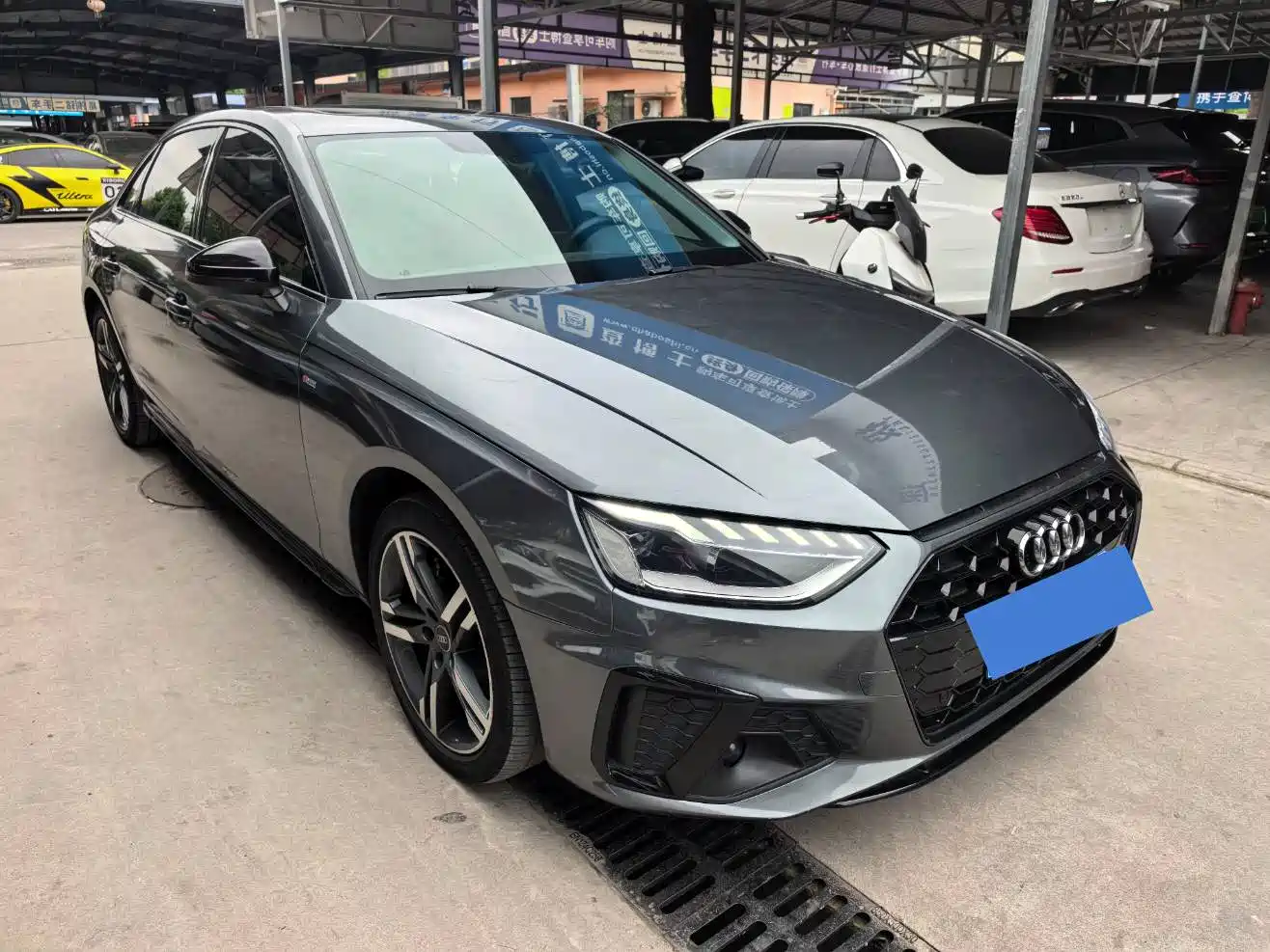 Audi A4L 2022 40 TFSI Luxury Dynamic