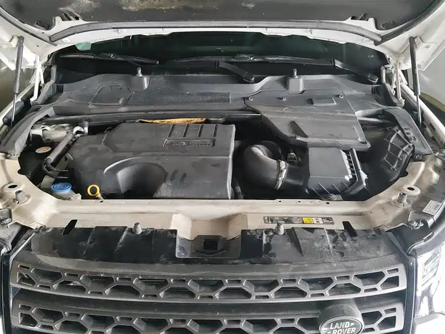 Land Rover Discovery Sport 2019 240PS SE Edition China V фото 10