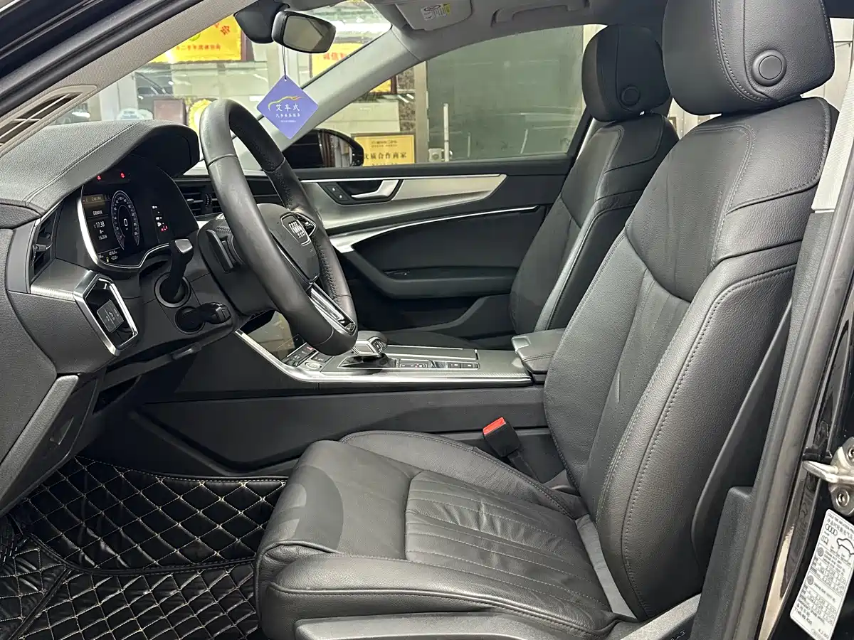 Audi A6L 2019 40 TFSI Luxury Elegance фото 8