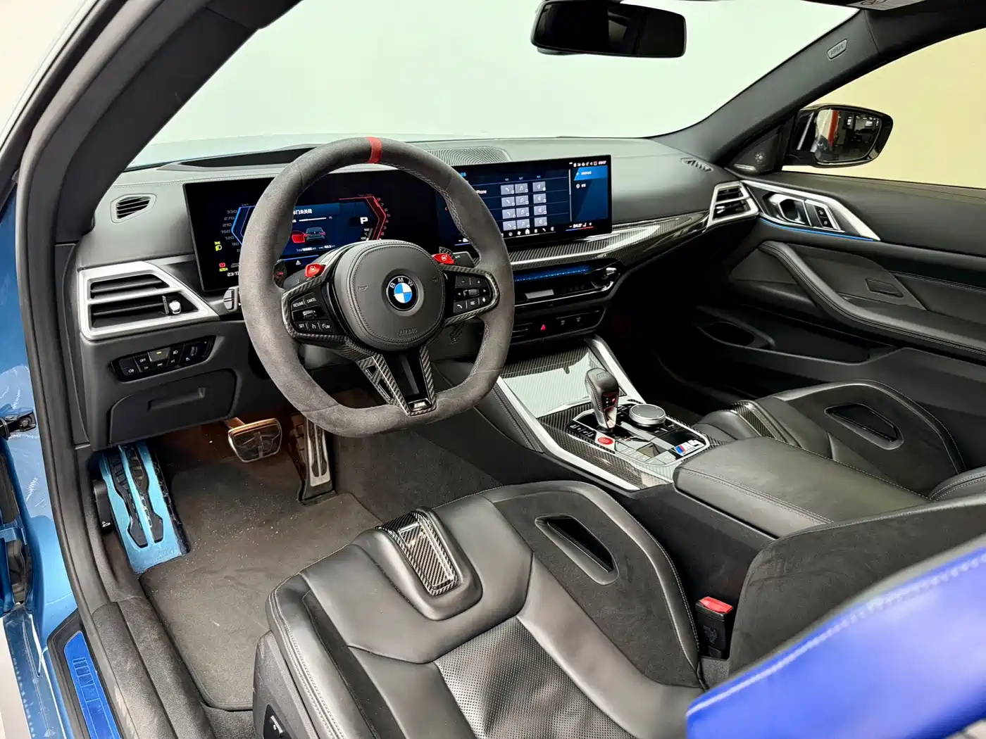 BMW M4 2024 BMW M4 Coupe M xDrive Competition фото 7
