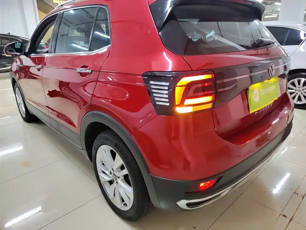 Volkswagen T-Cross 2021 1.5L Auto Comfort Edition фото 5
