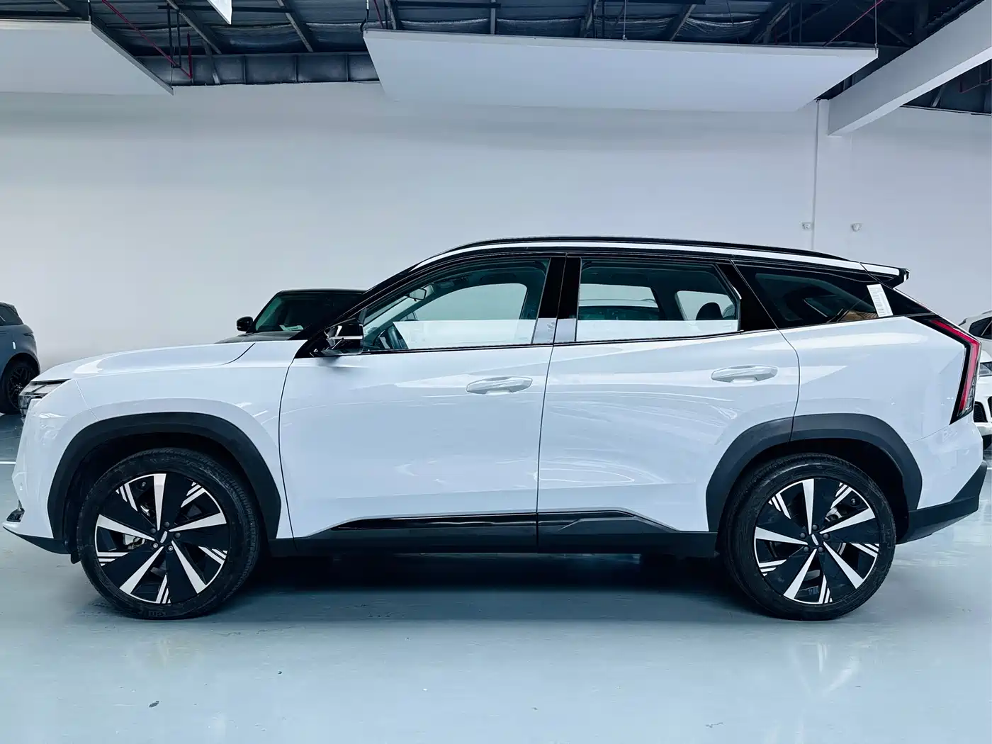 Geely Atlas L 2025 2024 1.5TD DCT Flagship Edition
