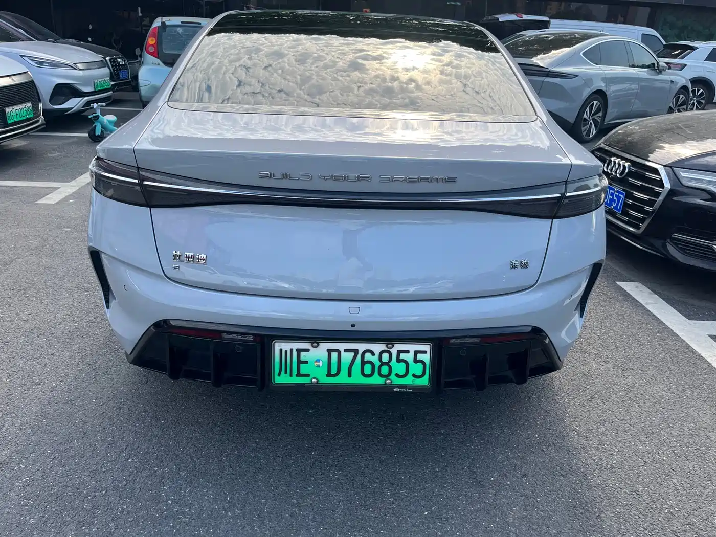 BYD Seal 2023 Champion Edition 700km Premium фото 5