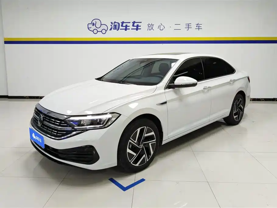 Volkswagen Sagitar 2023 300TSI DSG Surpassing Edition