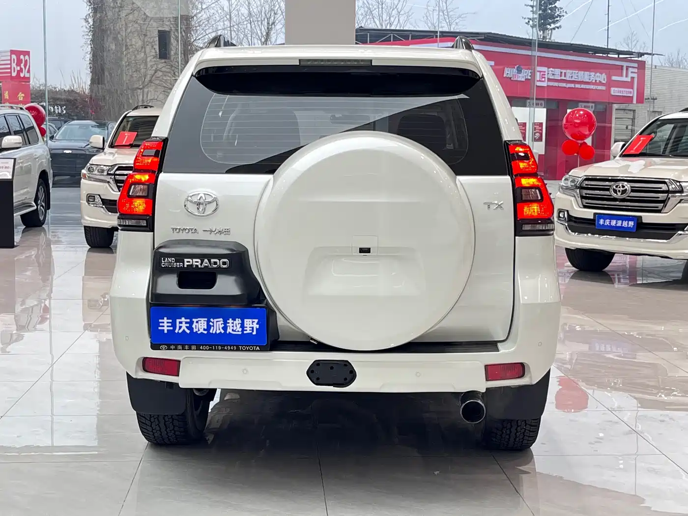 Toyota Prado 2018 3.5L Automatic TX-L NAVI Rear-mounted Spare Tire фото 4
