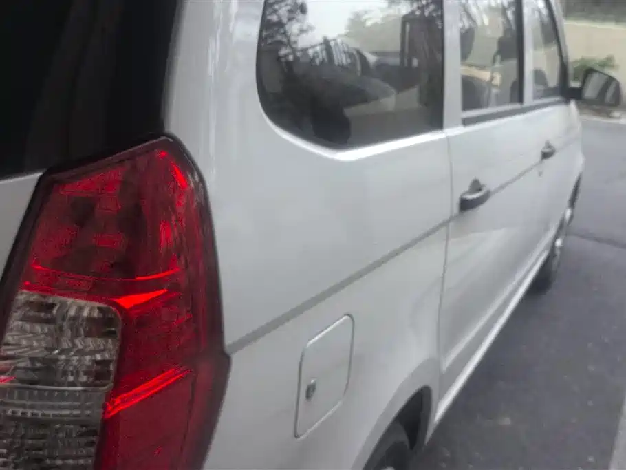 WULING AUTOMOBILE WULING HONGGUANG