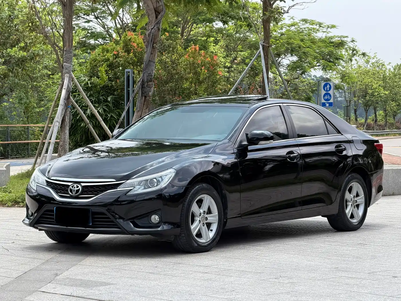 Toyota Reiz 2013 2.5V Elite Edition