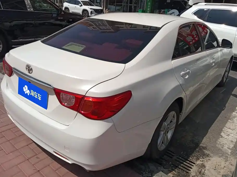 Toyota Reiz 2010 2.5S Elegance Elite Edition фото 3