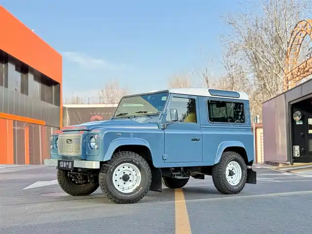 Land Rover Land Rover Defender 2010 Ice·Fire Limited Edition