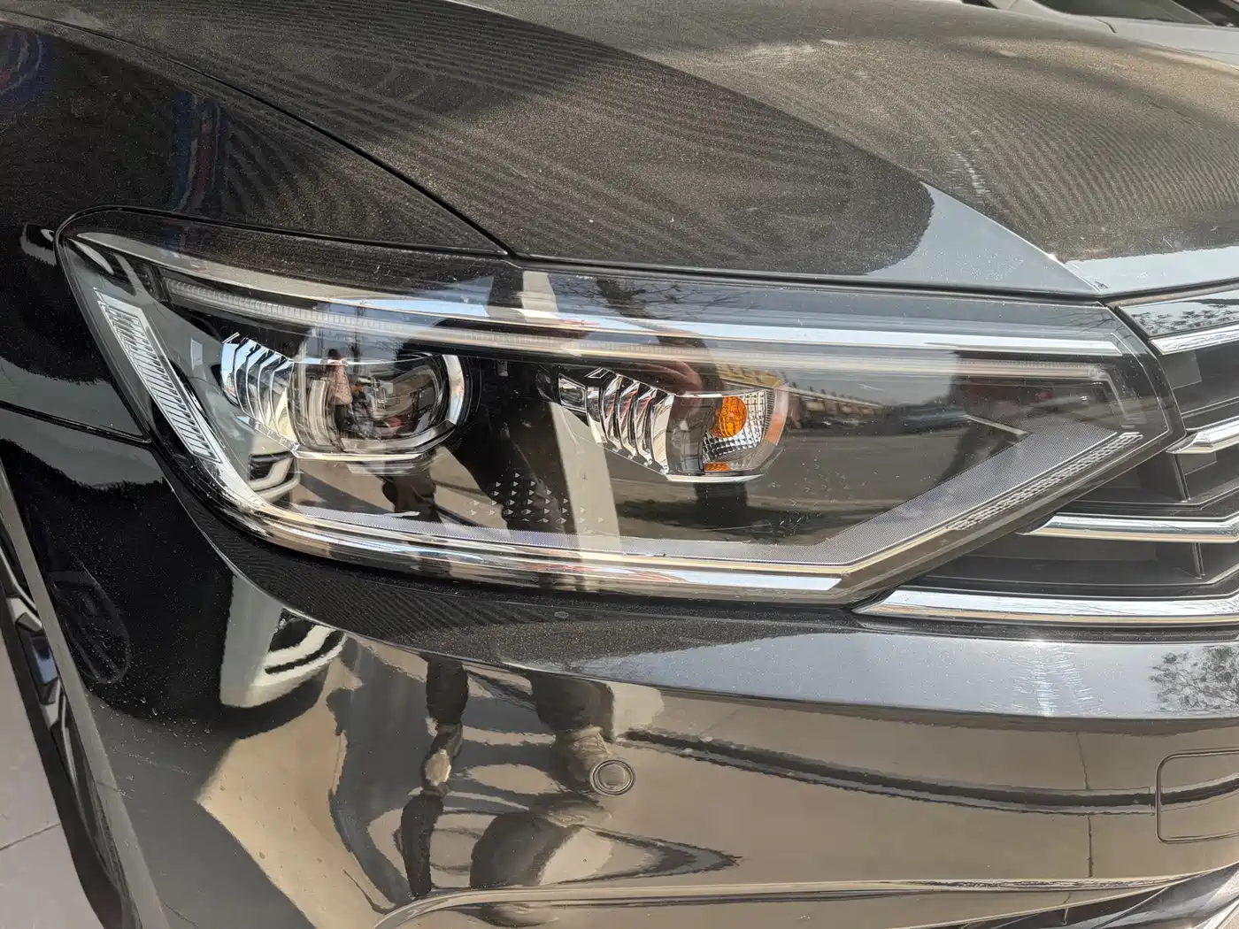 Volkswagen Magotan 2020 330TSI DSG Luxury фото 4