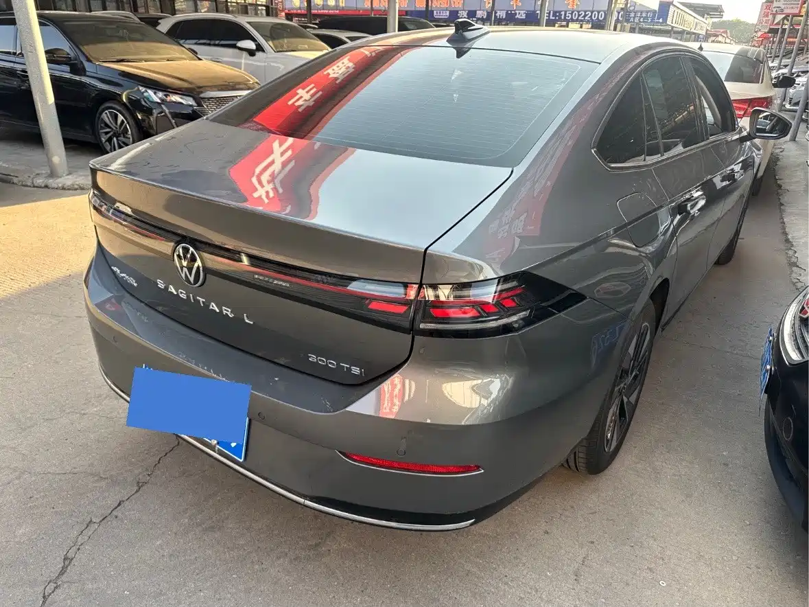 Volkswagen Sagitar 2025 300TSI DSG Mid-range Edition фото 2