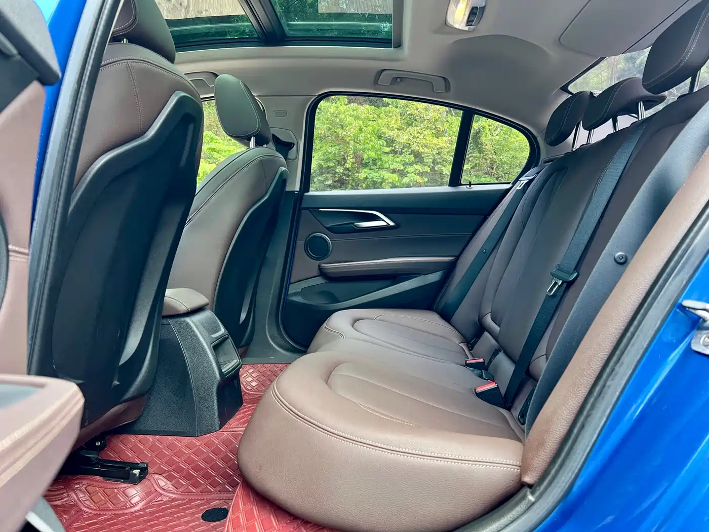 BMW 1 Series 2019 118i M Sport Package фото 8