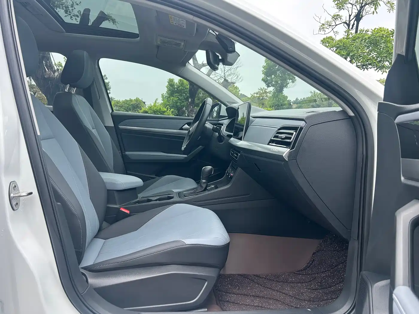 Volkswagen Lavida, миниатюра 11