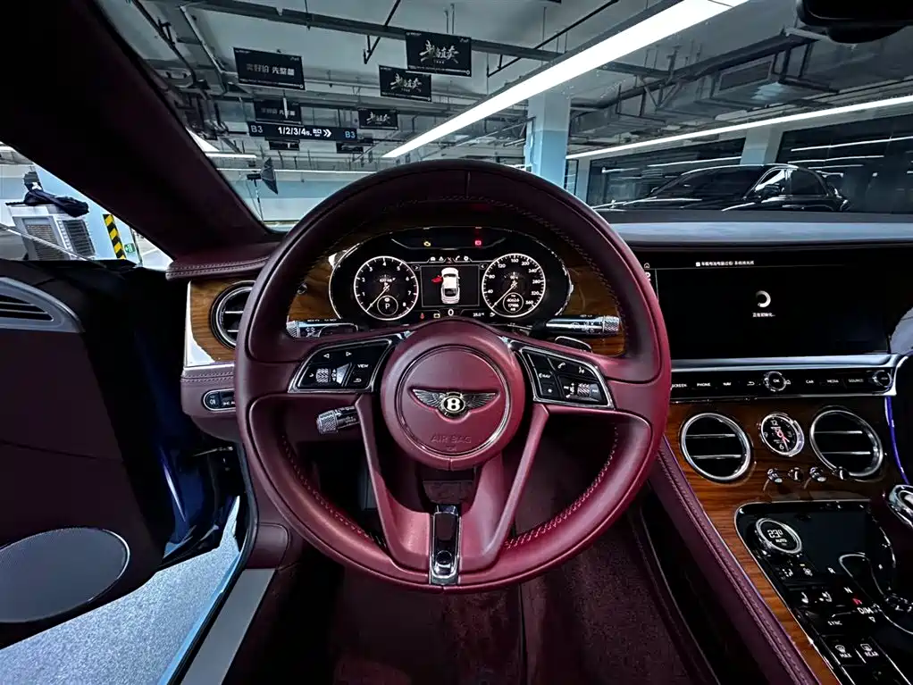 Bentley Continental 2020 4.0T GT V8 фото 8