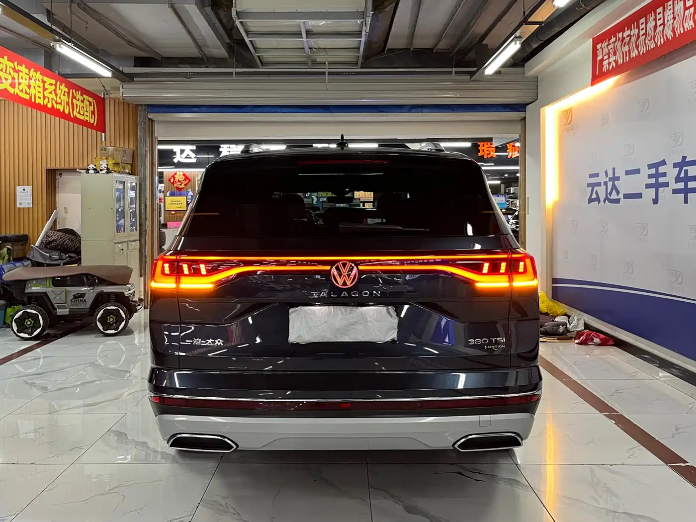 Volkswagen Talagon 2022 380TSI 4WD Luxury Premium Pro Edition 7-Seater фото 4