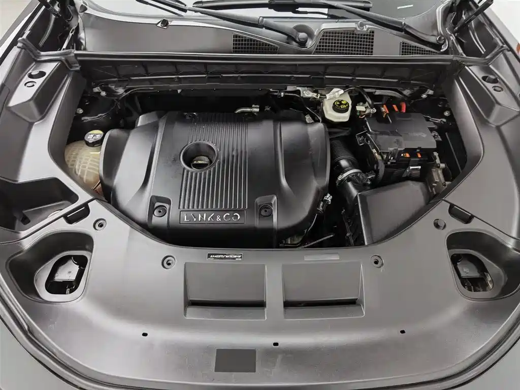 Lynk & Co 01 2021 2.0TD 2WD Pro фото 6