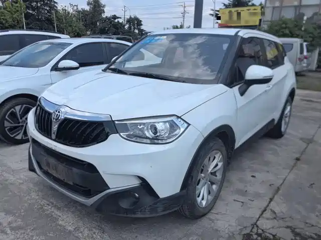 Zhonghua Zhonghua V3 2016 1.5L Manual Smart