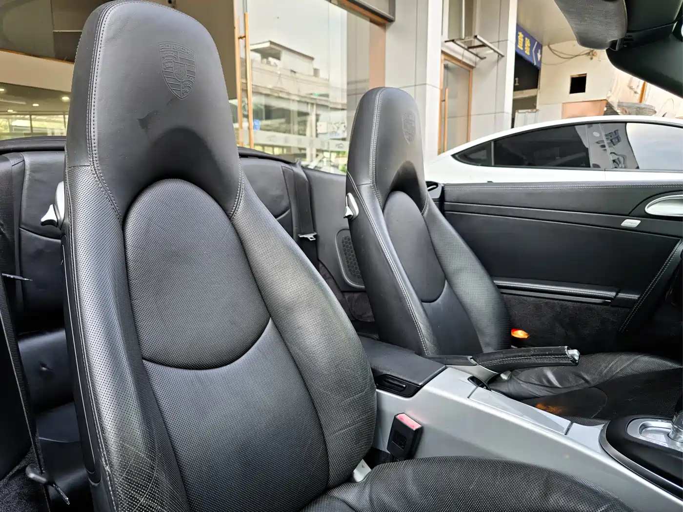 Porsche 911 2010 Carrera S Cabriolet 3.8L фото 9