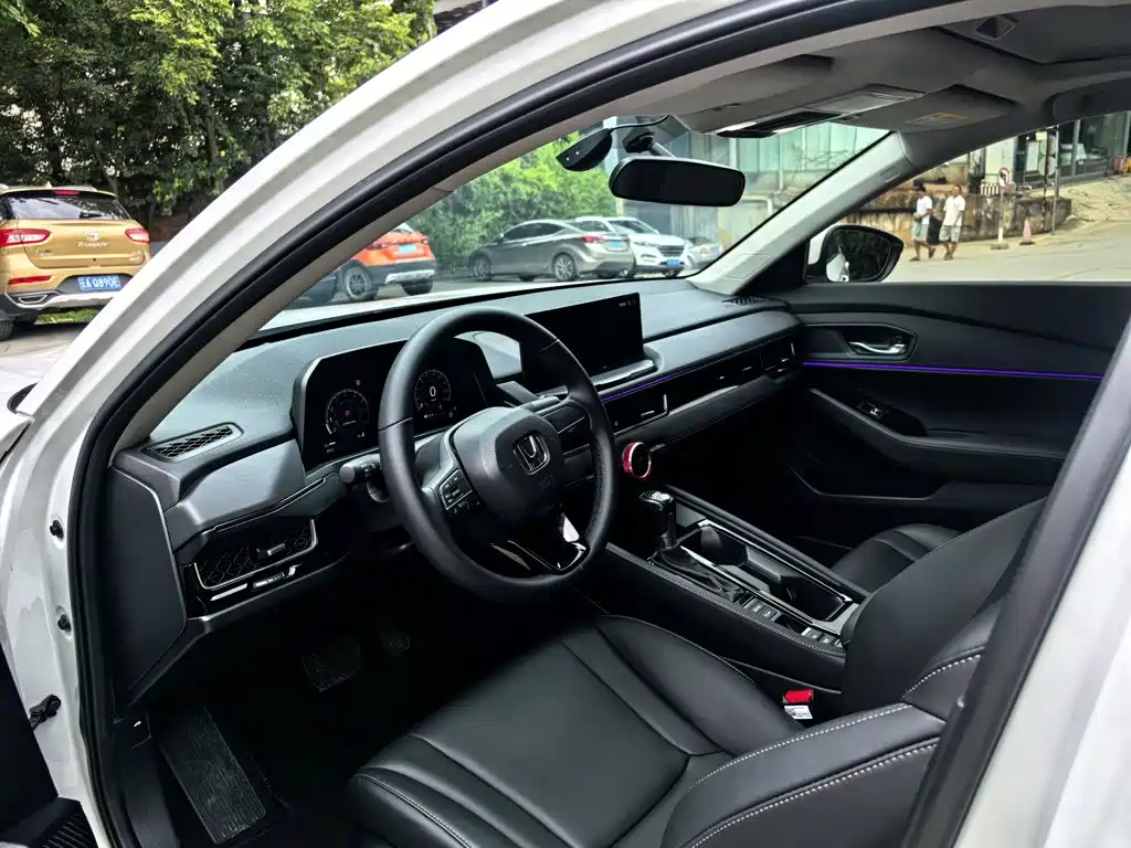 Honda Inspire 2026 2025 260TURBO Elegance Edition