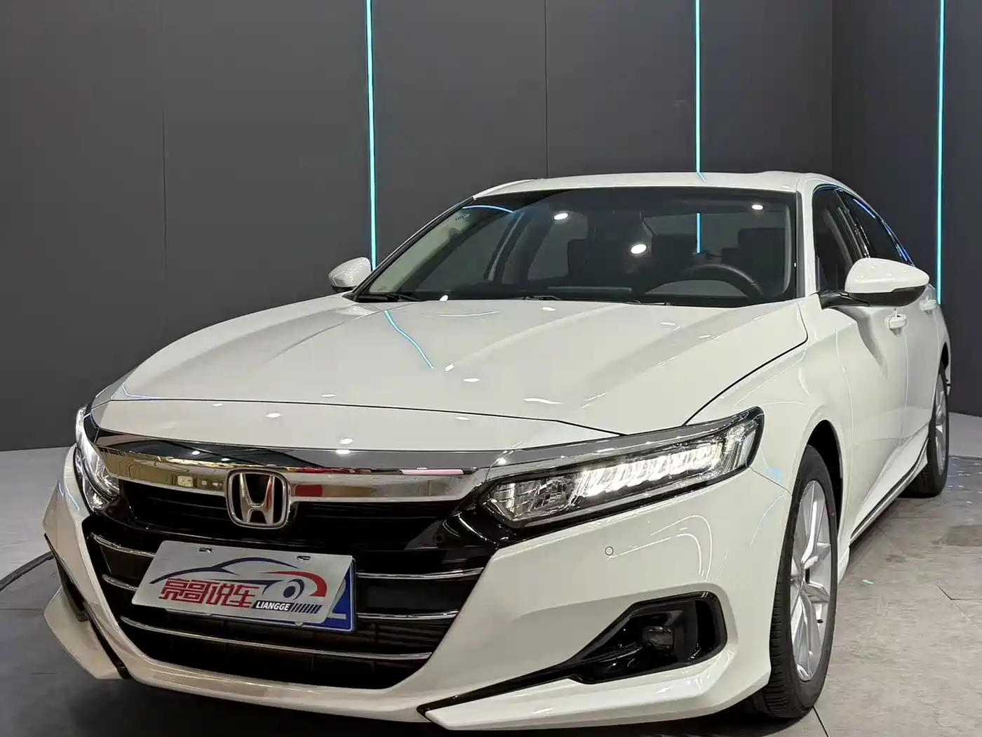 Honda Accord 2026 2022 260TURBO Luxury Edition