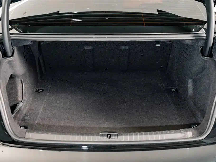 Audi A6L 2024 45 TFSI quattro Exclusive Dynamic фото 24