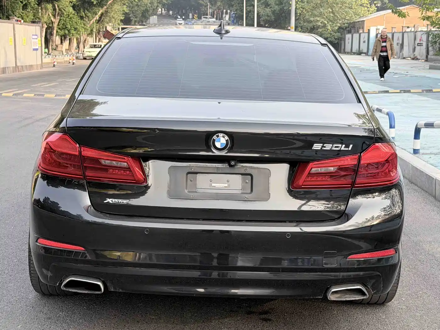 BMW 5 Series 2017 528Li Leading Edition фото 15