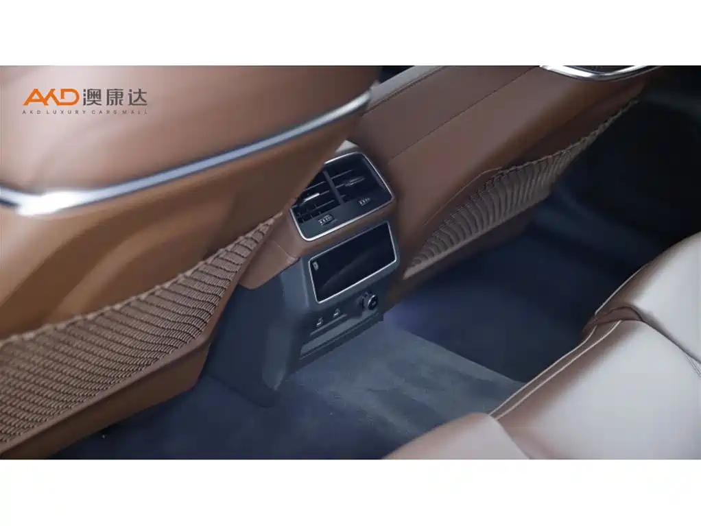 Audi A6L 2025 45 TFSI quattro Premium Sport фото 9
