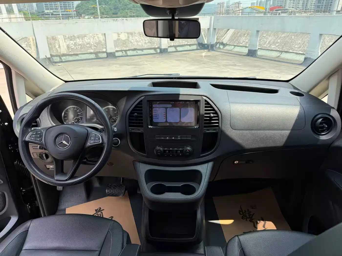 Mercedes-Benz Vito 2016 2.0T Elite Edition фото 10