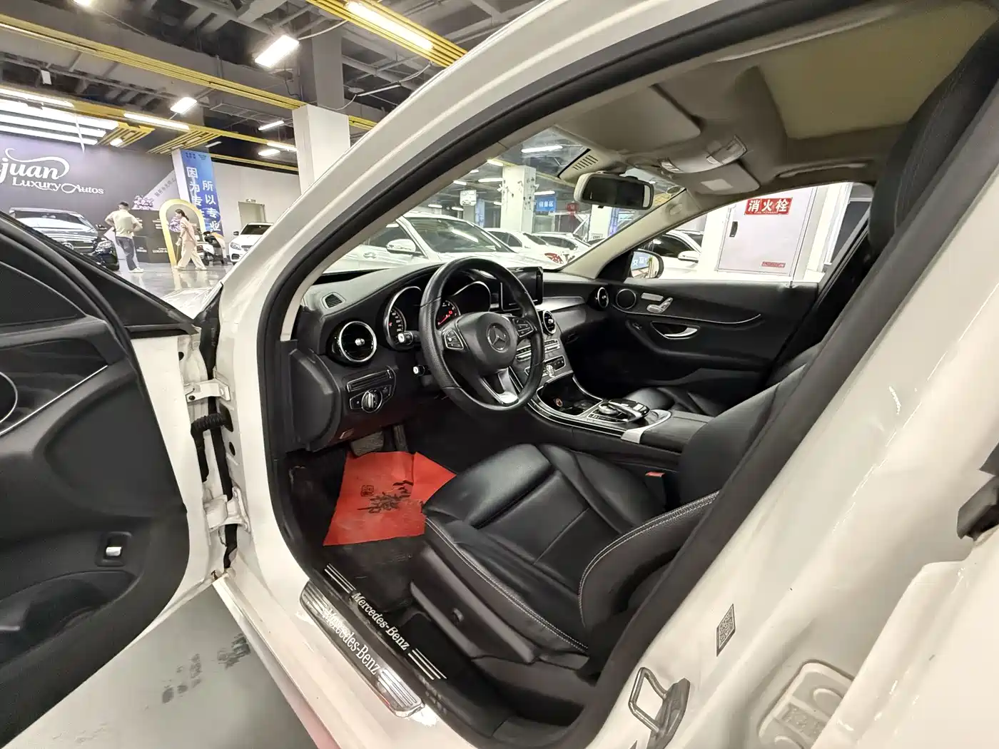 Mercedes-Benz C-Class 2016 C 200 L Sport фото 6