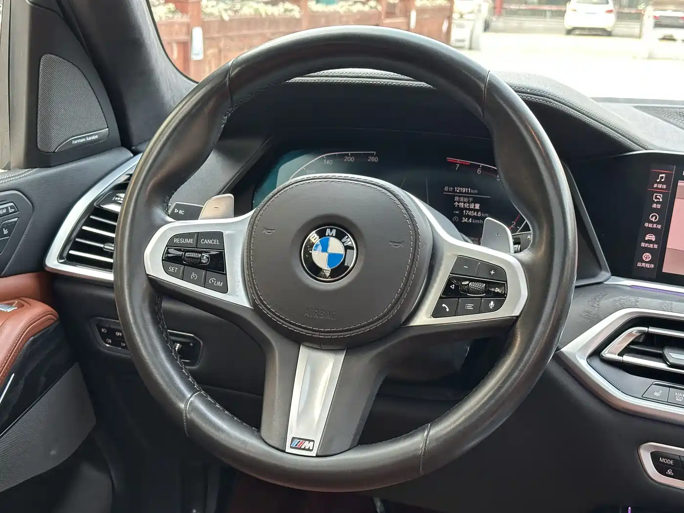 BMW X7 2019 xDrive40i Exclusive M Sport Package фото 19